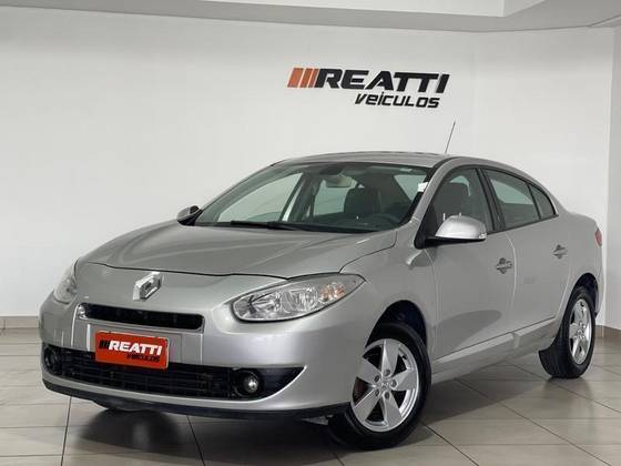 RENAULT FLUENCE 2.0 DYNAMIQUE 16V FLEX 4P AUTOMÁTICO