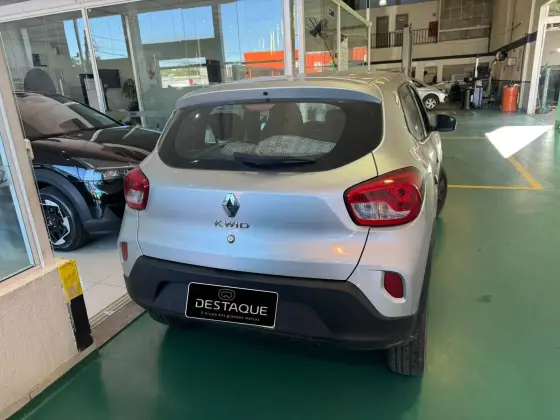 RENAULT KWID 1.0 12V SCE FLEX ZEN MANUAL RENAULT KWID 1.0 12V SCE FLEX ZEN MANUAL