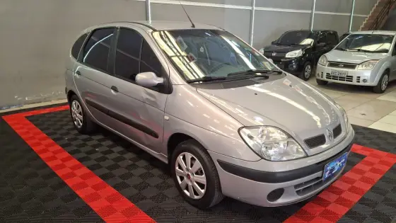 RENAULT SCÉNIC 1.6 AUTHENTIQUE 16V FLEX 4P MANUAL RENAULT SCÉNIC 1.6 AUTHENTIQUE 16V FLEX 4P MANUAL