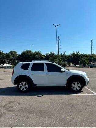 RENAULT DUSTER 1.6 DYNAMIQUE 4X2 16V FLEX 4P MANUAL