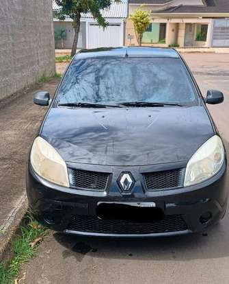 RENAULT-SANDERO-2010