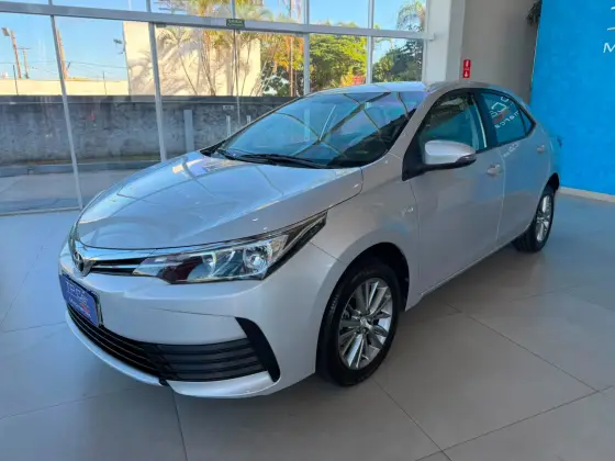 TOYOTA COROLLA 1.8 GLI UPPER 16V FLEX 4P AUTOMÁTICO TOYOTA COROLLA 1.8 GLI UPPER 16V FLEX 4P AUTOMÁTICO