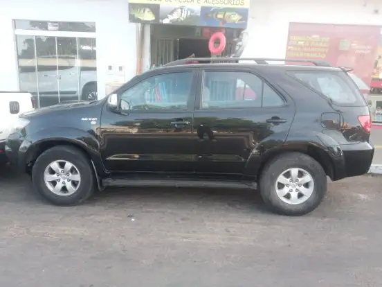 TOYOTA-HILUX SW4-2008