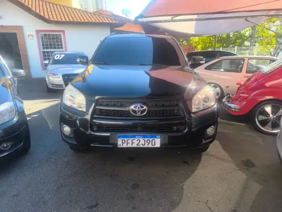 TOYOTA RAV4 2.4 4X2 16V GASOLINA 4P AUTOMÁTICO TOYOTA RAV4 2.4 4X2 16V GASOLINA 4P AUTOMÁTICO