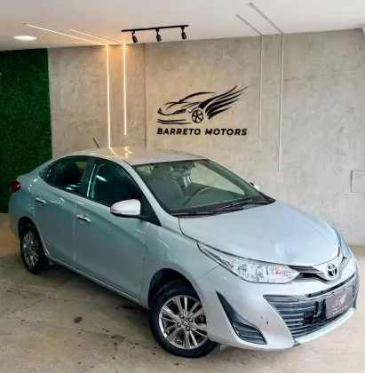 TOYOTA YARIS 1.5 16V FLEX SEDAN XL PLUS CONNECT MULTIDRIVE TOYOTA YARIS 1.5 16V FLEX SEDAN XL PLUS CONNECT MULTIDRIVE