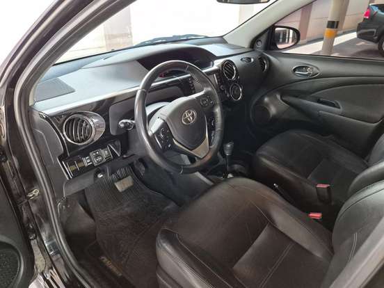 TOYOTA-ETIOS-1.5 PLATINUM SEDAN 16V FLEX 4P AUTOMÁTICO TOYOTA-ETIOS-2018