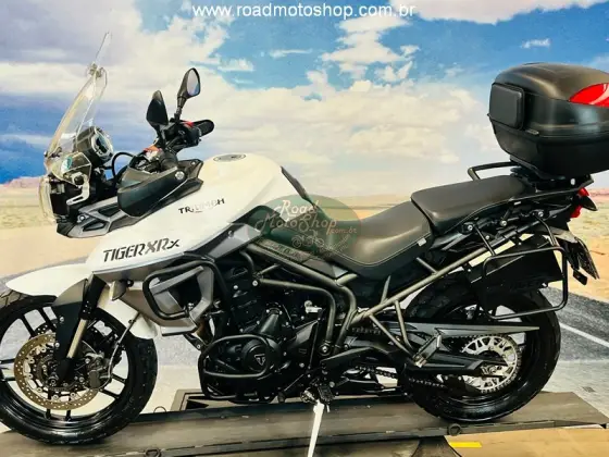TRIUMPH TIGER 800 XRX TRIUMPH TIGER 800 XRX