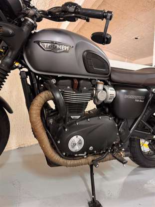 TRIUMPH-BONNEVILLE T120 BLACK 1200-2017