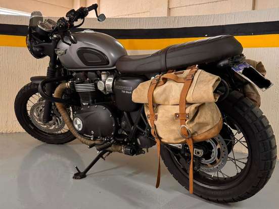 TRIUMPH-BONNEVILLE T120 BLACK 1200 TRIUMPH-BONNEVILLE T120 BLACK 1200-2017