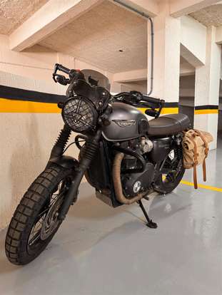 TRIUMPH-BONNEVILLE T120 BLACK 1200-2017