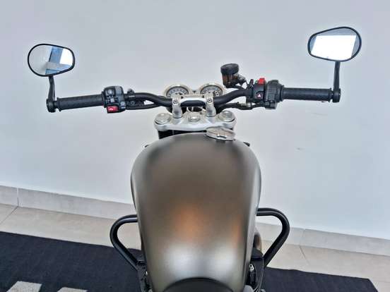 TRIUMPH-SPEED TWIN-2023