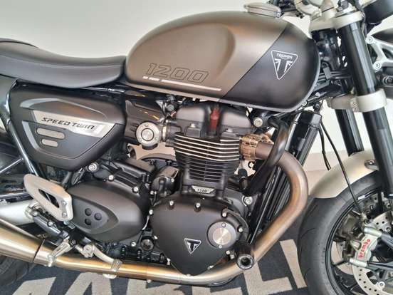 TRIUMPH-SPEED TWIN-2023