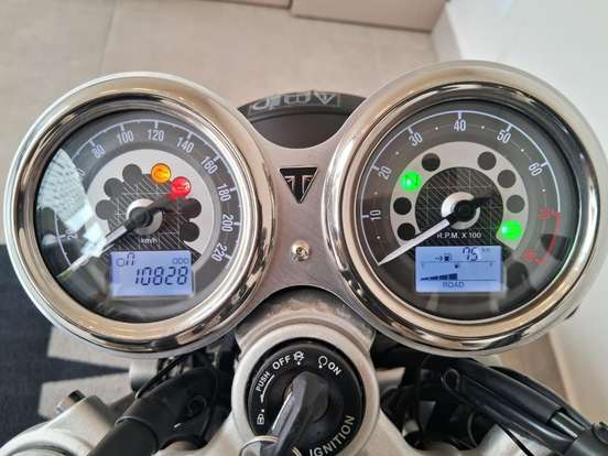TRIUMPH-SPEED TWIN-2023