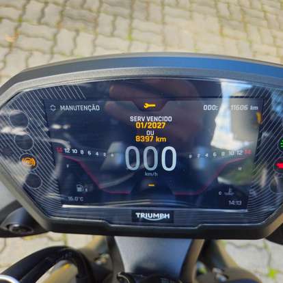 TRIUMPH-STREET TRIPLE 765 RS TRIUMPH-STREET TRIPLE 765 RS-2023