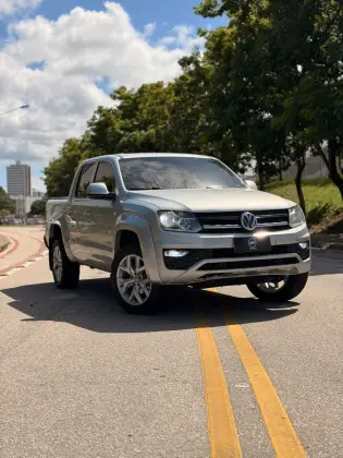 VOLKSWAGEN AMAROK 2.0 COMFORTLINE 4X4 CD 16V TURBO INTERCOOLER DIESEL 4P AUTOMÁTICO VOLKSWAGEN AMAROK 2.0 COMFORTLINE 4X4 CD 16V TURBO INTERCOOLER DIESEL 4P AUTOMÁTICO