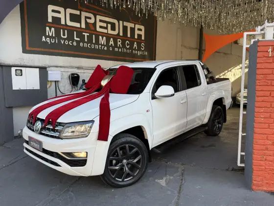VOLKSWAGEN AMAROK 3.0 V6 TDI DIESEL HIGHLINE CD 4MOTION AUTOMÁTICO VOLKSWAGEN AMAROK 3.0 V6 TDI DIESEL HIGHLINE CD 4MOTION AUTOMÁTICO