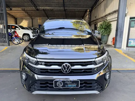 VOLKSWAGEN AMAROK 3.0 V6 TDI DIESEL HIGHLINE CD 4MOTION AUTOMÁTICO VOLKSWAGEN AMAROK 3.0 V6 TDI DIESEL HIGHLINE CD 4MOTION AUTOMÁTICO