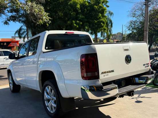 VOLKSWAGEN-AMAROK-3.0 V6 TDI DIESEL HIGHLINE CD 4MOTION AUTOMÁTICO VOLKSWAGEN-AMAROK-2018