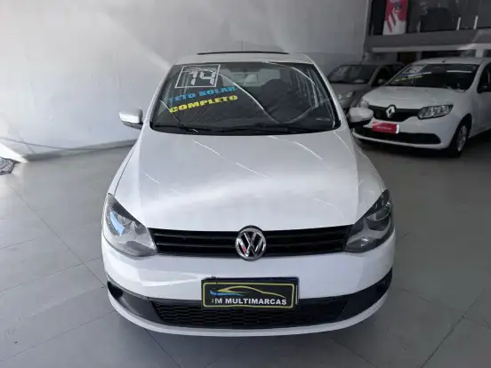 VOLKSWAGEN-FOX-1.6 MI HIGHLINE 8V FLEX 4P MANUAL VOLKSWAGEN-FOX-2014