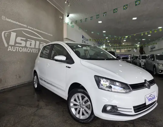 VOLKSWAGEN FOX 1.6 MSI TOTAL FLEX CONNECT 4P MANUAL VOLKSWAGEN FOX 1.6 MSI TOTAL FLEX CONNECT 4P MANUAL