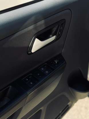 VOLKSWAGEN-FOX-2013