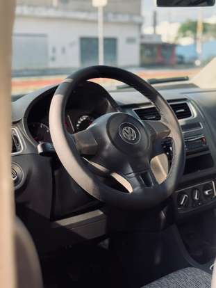 VOLKSWAGEN-FOX-1.6 MI 8V FLEX 4P MANUAL VOLKSWAGEN-FOX-2013