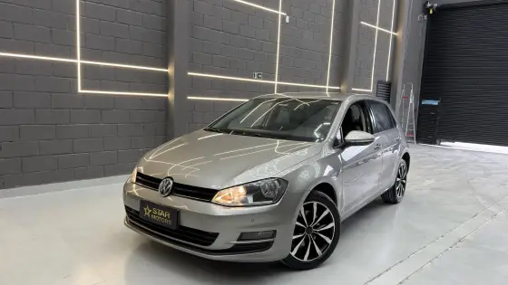VOLKSWAGEN GOLF 1.4 TSI COMFORTLINE 16V GASOLINA 4P AUTOMÁTICO VOLKSWAGEN GOLF 1.4 TSI COMFORTLINE 16V GASOLINA 4P AUTOMÁTICO