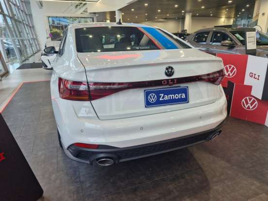 VOLKSWAGEN-JETTA-2026