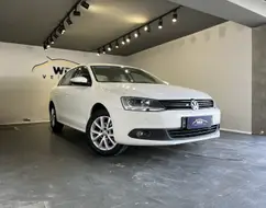 VOLKSWAGEN JETTA 2.0 COMFORTLINE FLEX 4P TIPTRONIC VOLKSWAGEN JETTA 2.0 COMFORTLINE FLEX 4P TIPTRONIC