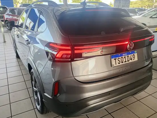 VOLKSWAGEN-NIVUS-1.0 200 TSI TOTAL FLEX COMFORTLINE AUTOMÁTICO VOLKSWAGEN-NIVUS-2025