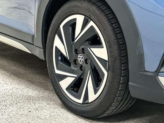 VOLKSWAGEN-NIVUS-1.0 200 TSI TOTAL FLEX HIGHLINE AUTOMÁTICO VOLKSWAGEN-NIVUS-2024