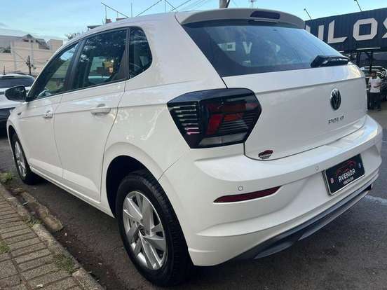 VOLKSWAGEN-POLO-2023