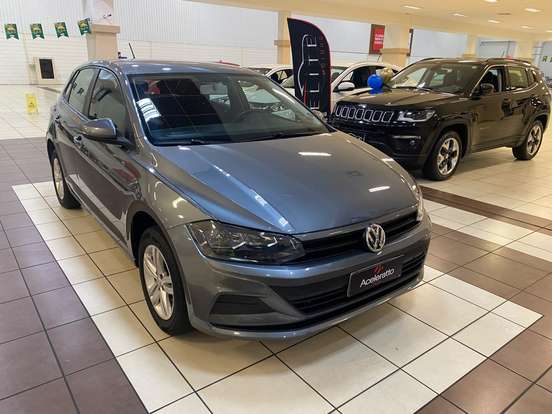 VOLKSWAGEN-POLO-2021
