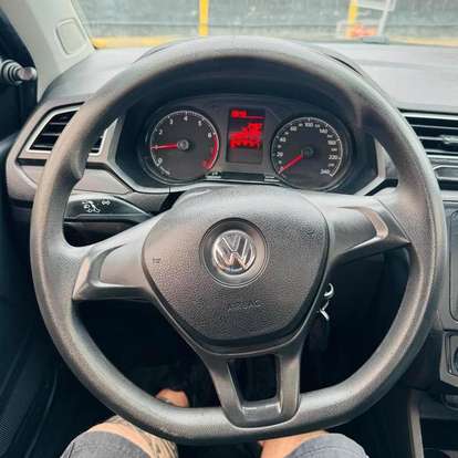 VOLKSWAGEN-SAVEIRO-2023