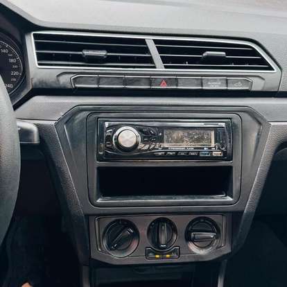 VOLKSWAGEN-SAVEIRO-2023