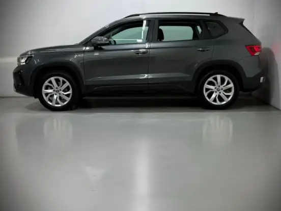 VOLKSWAGEN-TAOS-1.4 250 TSI TOTAL FLEX COMFORTLINE AUTOMÁTICO VOLKSWAGEN-TAOS-2023