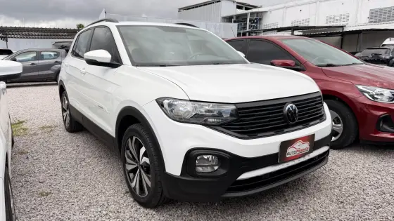 VOLKSWAGEN T-CROSS 1.0 200 TSI TOTAL FLEX AUTOMÁTICO VOLKSWAGEN T-CROSS 1.0 200 TSI TOTAL FLEX AUTOMÁTICO