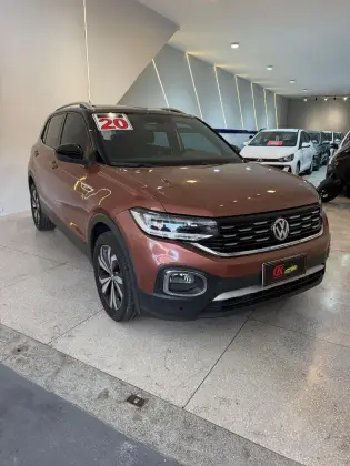 VOLKSWAGEN T-CROSS 1.4 250 TSI TOTAL FLEX HIGHLINE AUTOMÁTICO VOLKSWAGEN T-CROSS 1.4 250 TSI TOTAL FLEX HIGHLINE AUTOMÁTICO