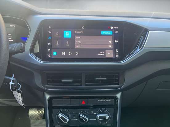 VOLKSWAGEN-T-CROSS-2024