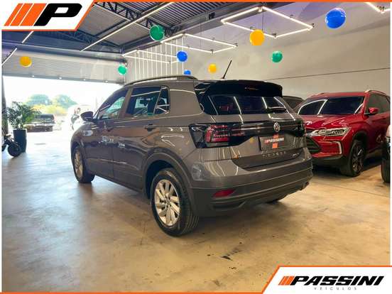 VOLKSWAGEN-T-CROSS-1.0 200 TSI TOTAL FLEX AUTOMÁTICO VOLKSWAGEN-T-CROSS-2020