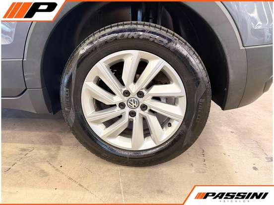 VOLKSWAGEN-T-CROSS-1.0 200 TSI TOTAL FLEX AUTOMÁTICO VOLKSWAGEN-T-CROSS-2020