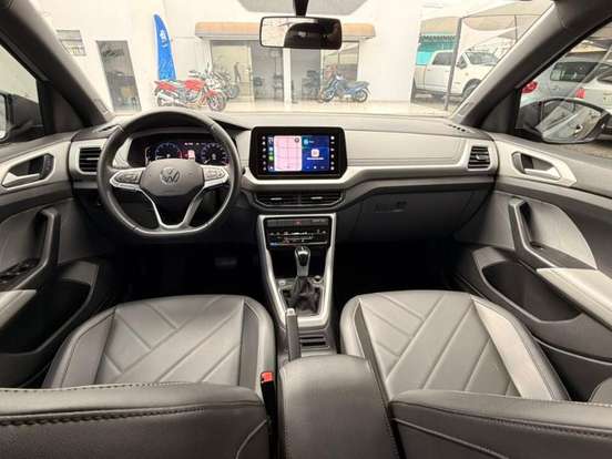 VOLKSWAGEN-T-CROSS-1.0 200 TSI TOTAL FLEX COMFORTLINE AUTOMÁTICO VOLKSWAGEN-T-CROSS-2024