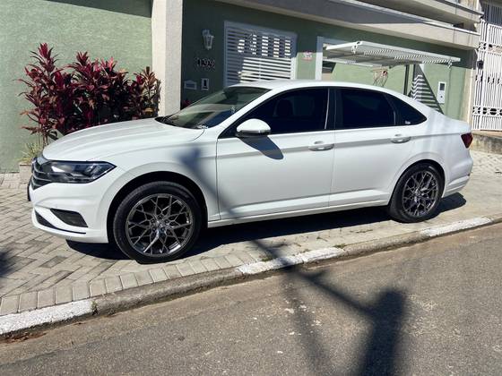 VOLKSWAGEN JETTA 1.4 250 TSI TOTAL FLEX COMFORTLINE TIPTRONIC