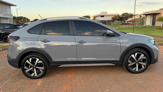 VOLKSWAGEN-NIVUS-1.0 200 TSI TOTAL FLEX HIGHLINE AUTOMÁTICO VOLKSWAGEN-NIVUS-2024