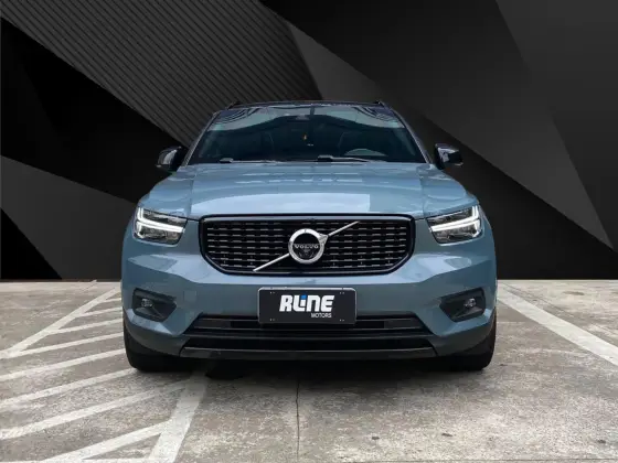 VOLVO XC40 2.0 T5 GASOLINA R-DESIGN AWD GEARTRONIC VOLVO XC40 2.0 T5 GASOLINA R-DESIGN AWD GEARTRONIC