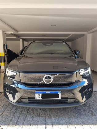 VOLVO XC40 P6 RECHARGE ELECTRIC PLUS