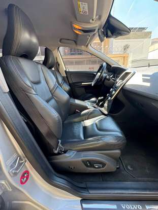 VOLVO-XC60-2014