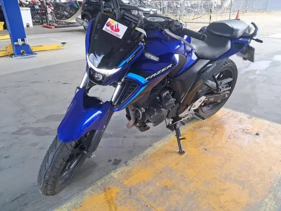 YAMAHA FZ25 FAZER CONNECTED ABS 