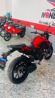 YAMAHA-FZ25 FAZER CONNECTED ABS YAMAHA-FZ25 FAZER CONNECTED ABS-2025