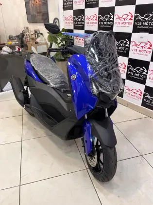 YAMAHA NMAX CONNECTED 160 ABS 